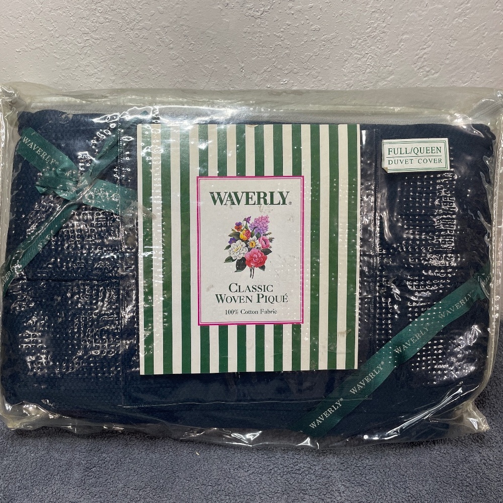 New Waverly Classic Pique Cotton Woven Full/Queen Duvet Cover Navy